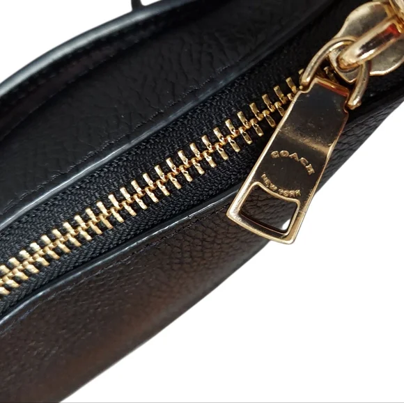 Coach Vintage Black Crossbody Bag - Picture 11 of 14